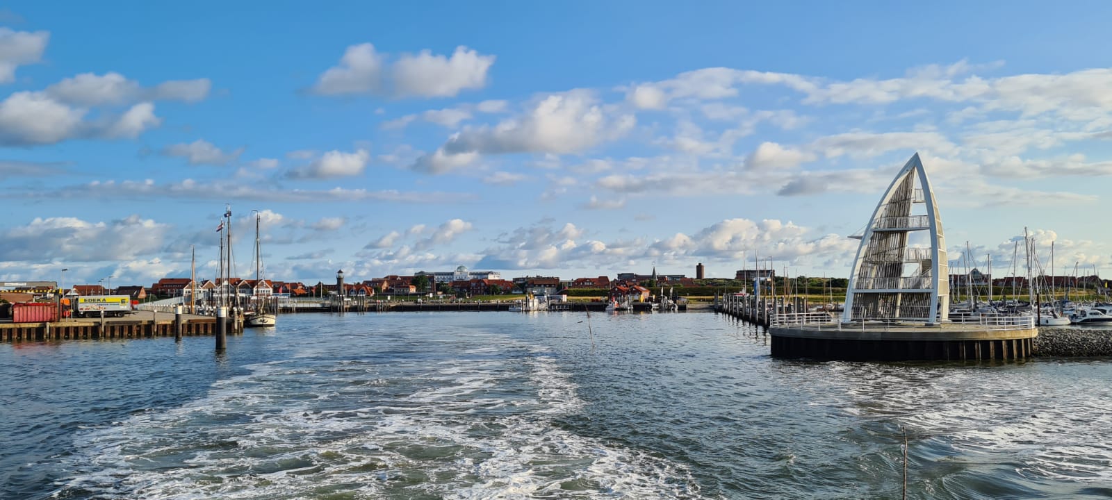 Nordsee vs. Ostsee im Sommer: Welche Küste passt wirklich zu dir?