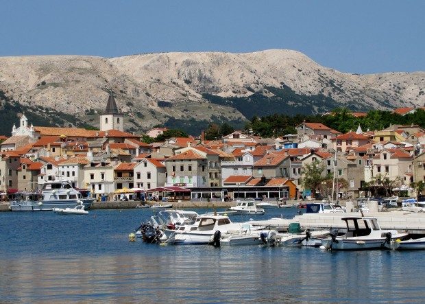 Blick auf Baška - Foto: Pixelio.de - Rolf Handke (rkn)