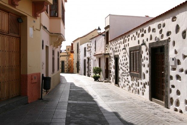 Kleine Gasse in Agüimes / Copyright © Marion Hagedorn/InterDomizil 